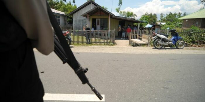 Berita Pria Diduga Teroris di Karawang Menghindari Saat Dimintai Identitas