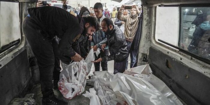 Berita Israel Bombardir Gedung Sekolah PBB di Gaza Tengah, 37 Orang Tewas