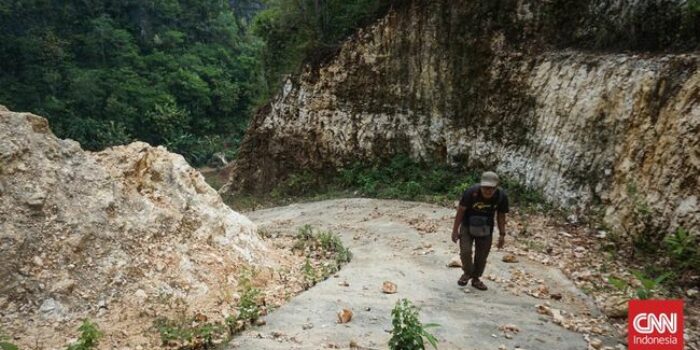 Berita Antara Lapangan Kerja dan Kelangkaan Air
