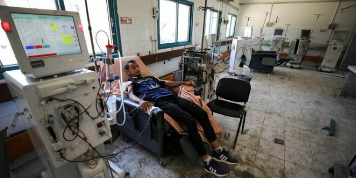 Berita Nestapa Warga Gaza Mesti Cuci Darah di Reruntuhan RS