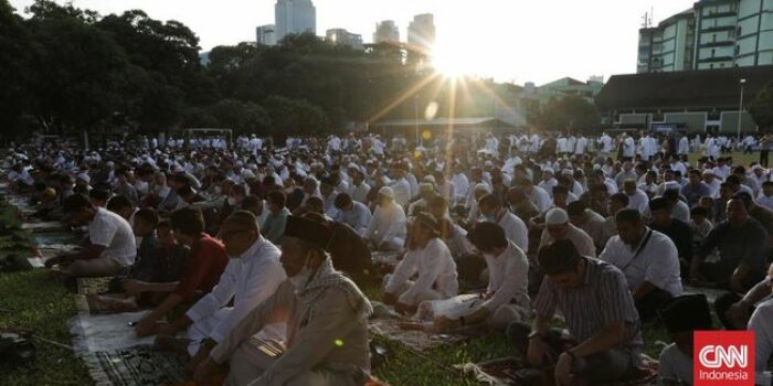 Berita Alasan Masjid Al-Azhar Gelar Salat Idul Adha Beda dengan Pemerintah
