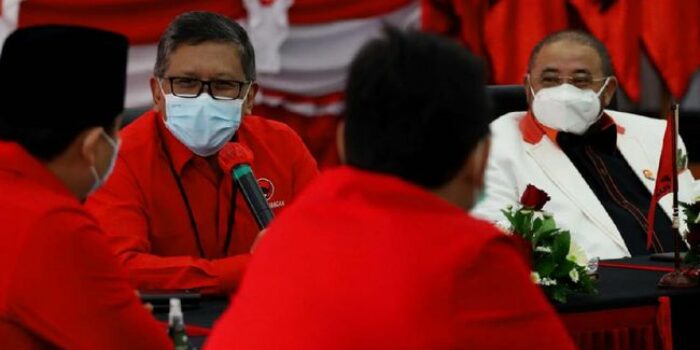 Berita Kans Bareng PDIP di Pilgub DKI, PKS Ungkit Dukungan ke Jokowi di Solo