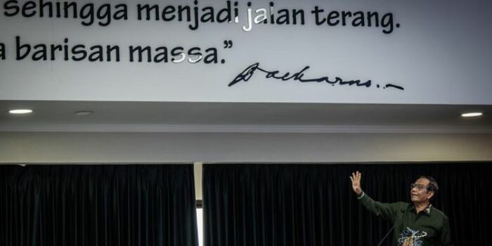 Berita Ciri Pemerintah Otoriter Sudah Tampak Saat Ini