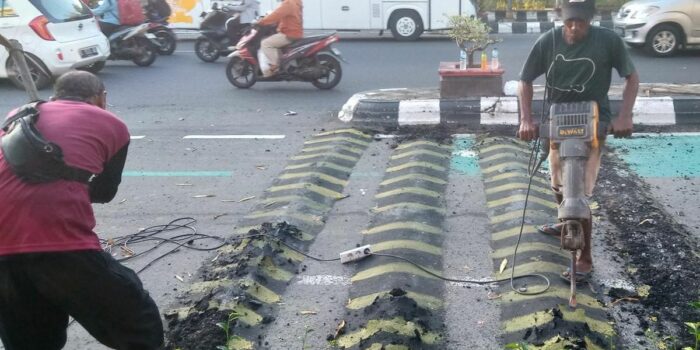 Berita Polisi Tidur Viral di Jalan Pemuda Klaten Dibongkar