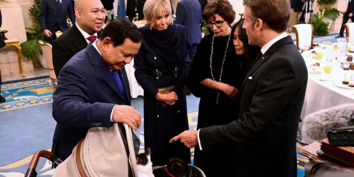 Berita Momen Bobby Kertanegara, Kucing Prabowo Bertemu Para Tokoh Dunia