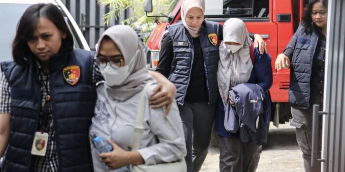 Berita Sidang PPDS Undip Ungkap Pungli Rp2,4 M dan Pasal Senior Selalu Benar