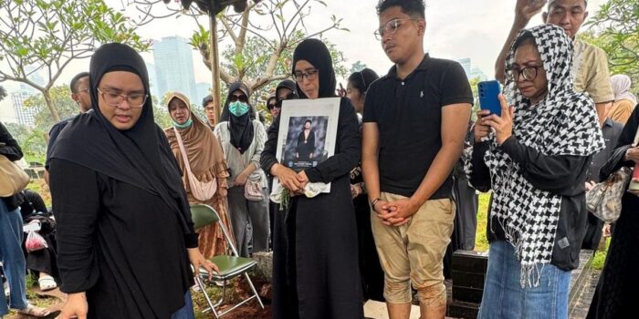 Berita Kasus BMW Tabrak Mahasiswa Tak Boleh Lihat Status Sosial