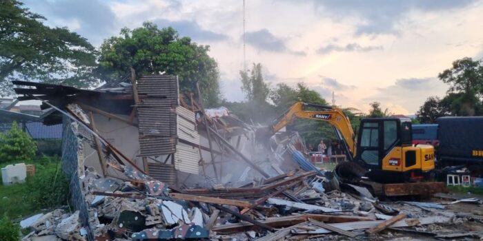 Berita Curhat Pelapak di Lahan BMKG, Setor Rp22 Juta ke GRIB Tangsel
