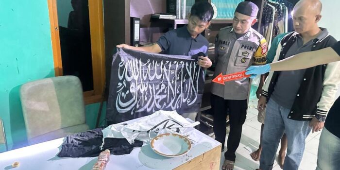 Berita Siswa SMA Terduga Teroris Ditangkap di Gowa, Aktif Sebar Konten ISIS