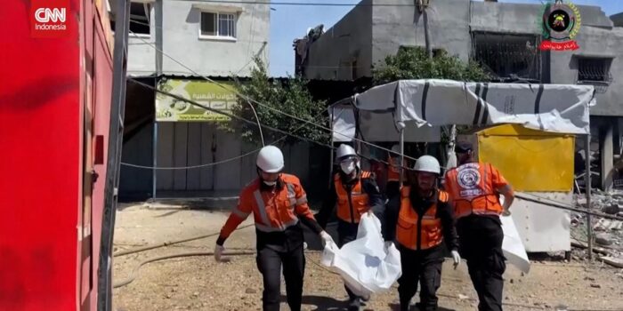 Berita Israel Bunuh 9 Anak Keluarga Dokter di Khan Younis