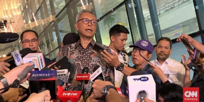 Berita 11 WNI Dievakuasi dari Iran Tiba di Bandara Soetta