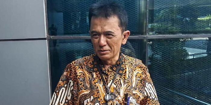 Berita Penjelasan Ahli soal Penjual Pecel Lele di Trotoar Bisa Kena Tipikor