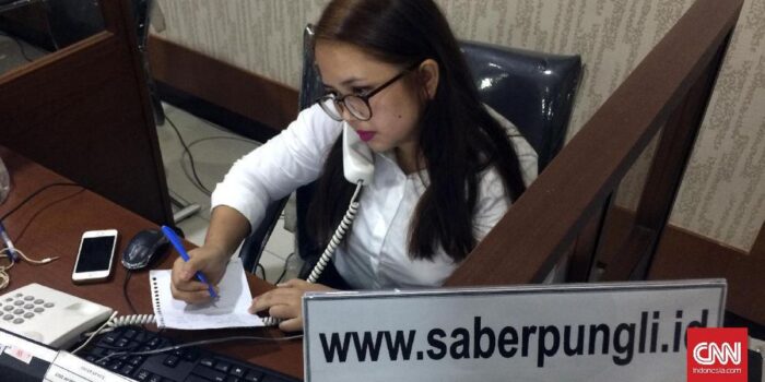 Berita Prabowo Bubarkan Satgas Saber Pungli Bentukan Jokowi