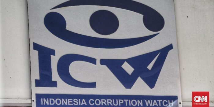 Berita ICW Bongkar Kejanggalan Pengadaan Laptop Rp9,9 T Era Nadiem