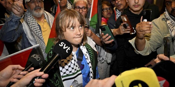 Berita Dideportasi dari Israel, Greta Thunberg Disambut Bak Pahlawan