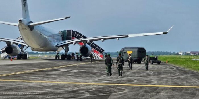 Berita TNI Sempat Terjunkan Jihandak Selamatkan Pesawat Haji Diancam Bom
