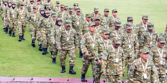 Berita Pakar Sentil Rencana Retret Sekda ala Prabowo, Singgung Efisiensi
