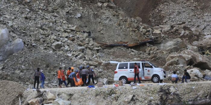 Berita Demul Tutup Tambang Galian C Gunung Kuda Cirebon Milik 3 Yayasan