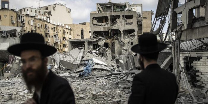 Berita Iran Siapkan Serangan, Desak Warga Israel Tinggalkan Tel Aviv