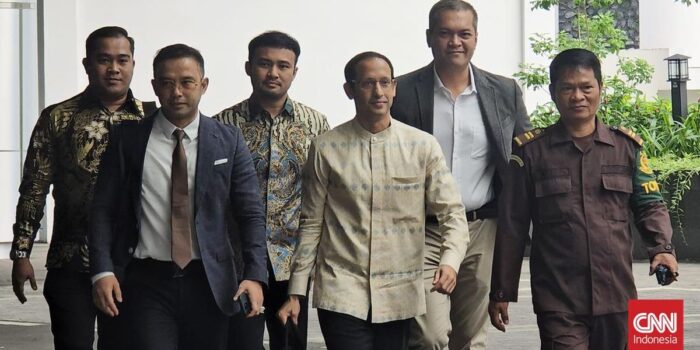 Berita Nadiem Diperiksa Kejagung di Kasus Laptop Kemdikbud