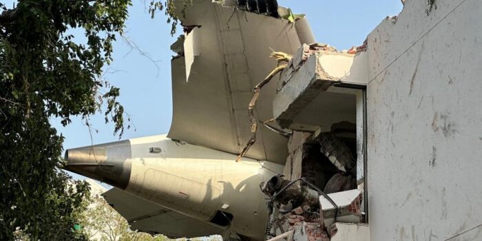 Berita Korban Tewas Kecelakaan Pesawat Air India Bertambah Jadi 260 Orang