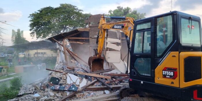 Berita Tempat Prostitusi & Karaoke di Eks Terminal Ciputat Tangsel Dibongkar