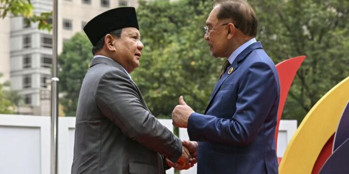 Berita Daftar Jalan Ditutup di Jakarta Terkait Kedatangan Anwar Ibrahim