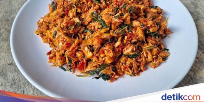 Pahami- Resep Ayam Suwir Kemangi yang Pedas Segar