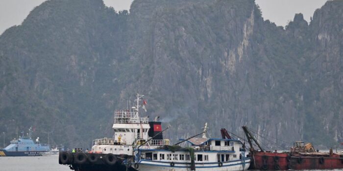 Berita Kapal Wisata Terbalik di Ha Long Bay Vietnam, 37 Orang Tewas