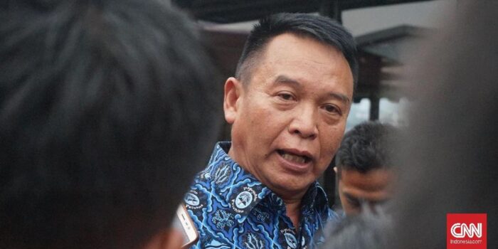 Berita Mayjen Rizal Harus Purnawirawan Saat Dilantik Dirut Bulog