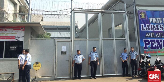 Berita Napi Lapas Cipinang Kendalikan Open BO Ditempatkan di Sel Isolasi