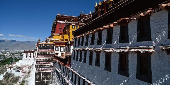 Berita Mengapa Tibet Sering Disebut Negeri Atap Dunia?