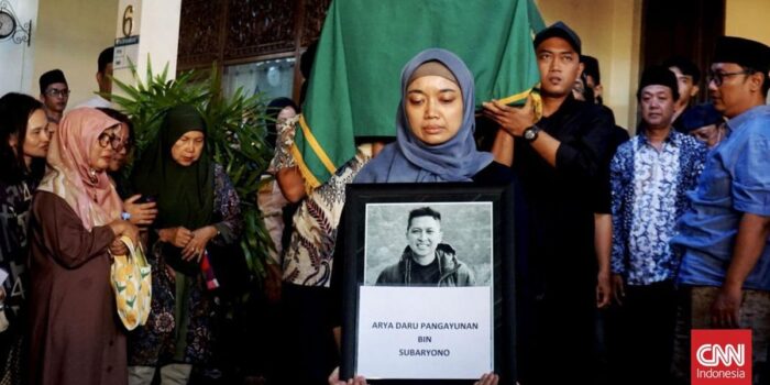 Berita Banjir Hingga Sidang Tuntutan Hasto Kristiyanto dan Tom Lembong