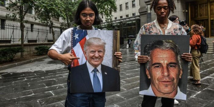 Berita Nama Trump Disebut Masuk Dokumen Kasus Predator Seks Jeffrey Epstein