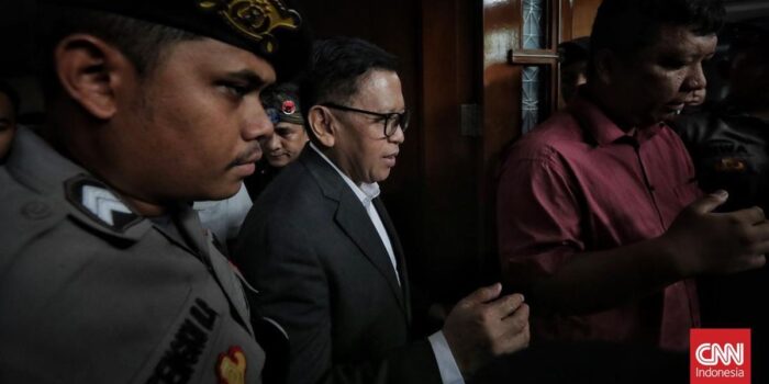 Berita Perintah Hasto Gugat PKPU ke MA Keputusan PDIP