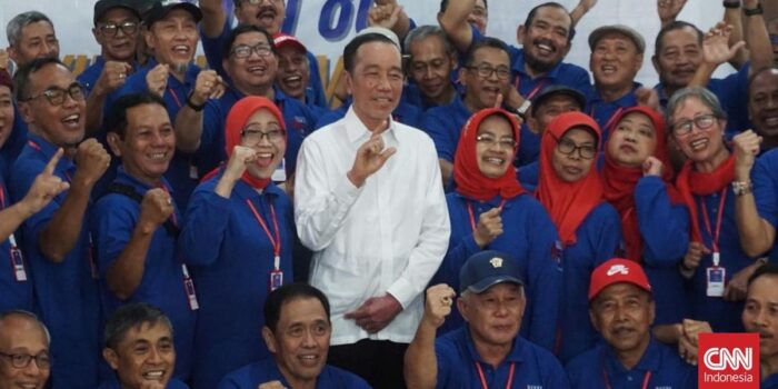 Berita Jangan Senang Dulu, Ijazah Saya Masih Diragukan
