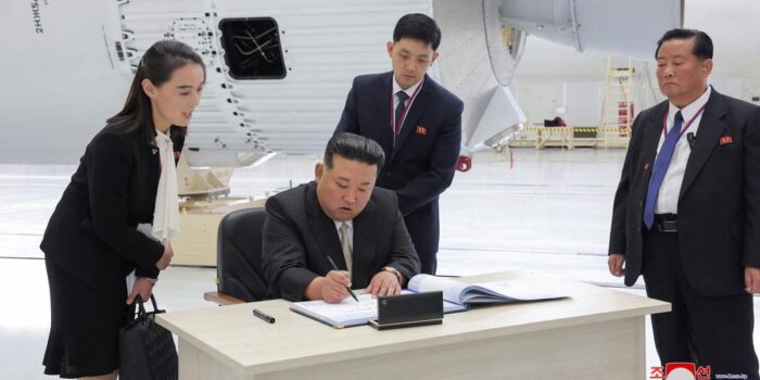 Berita Korut Ngotot Mau Musuhi Korsel Meski Seoul Tawarkan Rujuk