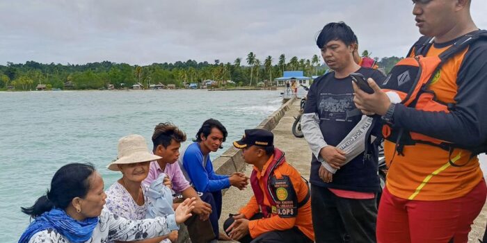 Berita Update Kapal Rombongan DPRD Mentawai Terbalik: 17 Selamat, 1 Hilang
