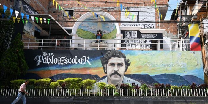 Berita Misteri Harta Karun Kartel Kolombia Pablo Escobar Rp488 Triliun