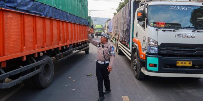 Berita Macet Horor Pelabuhan Ketapang, Pemprov Jatim Minta Tambahan Kapal
