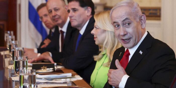 Berita Kenapa Netanyahu Melunak soal Palestina Merdeka usai Temui Trump?