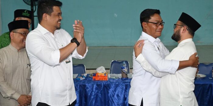 Berita Sekolah Disegel, Bobby Mediasi Pemkab Deliserdang dan Al-Washliyah