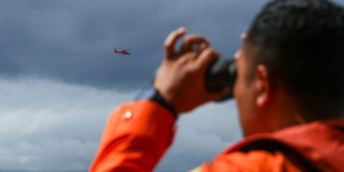 Berita Operasi SAR Hari Kedua, Tim Tak Temukan Korban Kapal Tenggelam