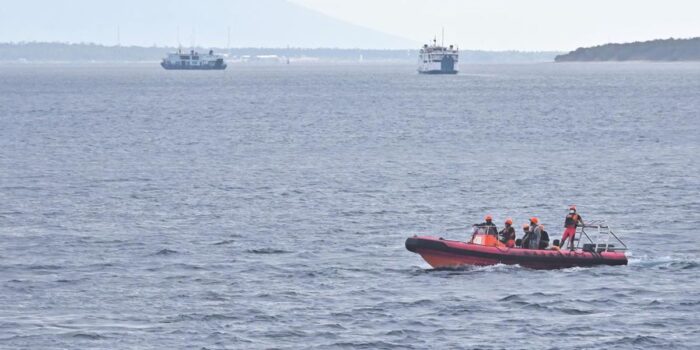 Berita Basarnas Duga 27 Korban Hilang KMP Tunu Terjebak di Kendaraan