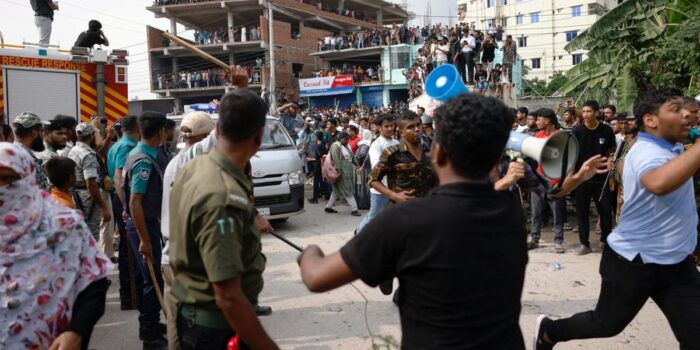 Berita Korban Pesawat Militer Bangladesh Jatuh: 100 Luka-luka, Banyak Kritis