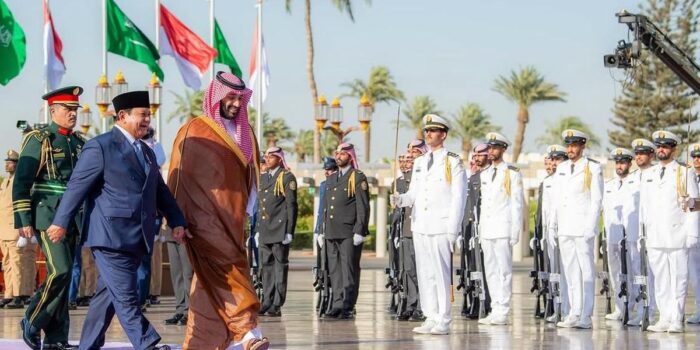 Berita Pangeran MbS Sambut Prabowo di Istana Al Salam Jeddah