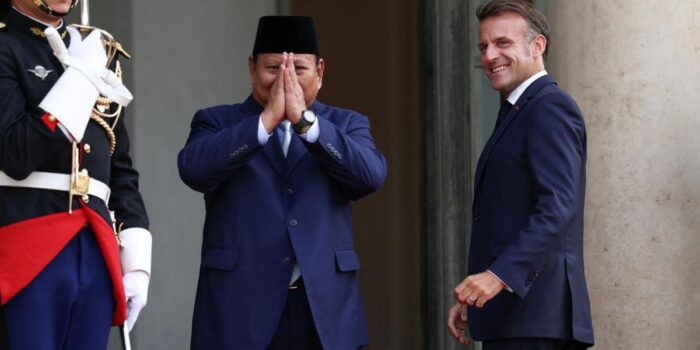 Berita Diplomasi Peci Hitam Presiden Prabowo di Belgia dan Prancis