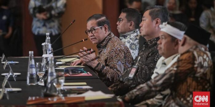 Berita Mumpung Tak Ada Gubernur Jabar