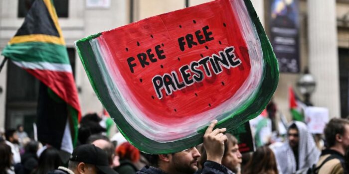 Berita Puluhan Demonstran Pro-Palestina di London dan Manchester Ditangkap