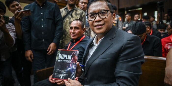 Berita Amicus Curiae Romo Magnis-Eks Jaksa Agung di Pertimbangan Vonis Hasto